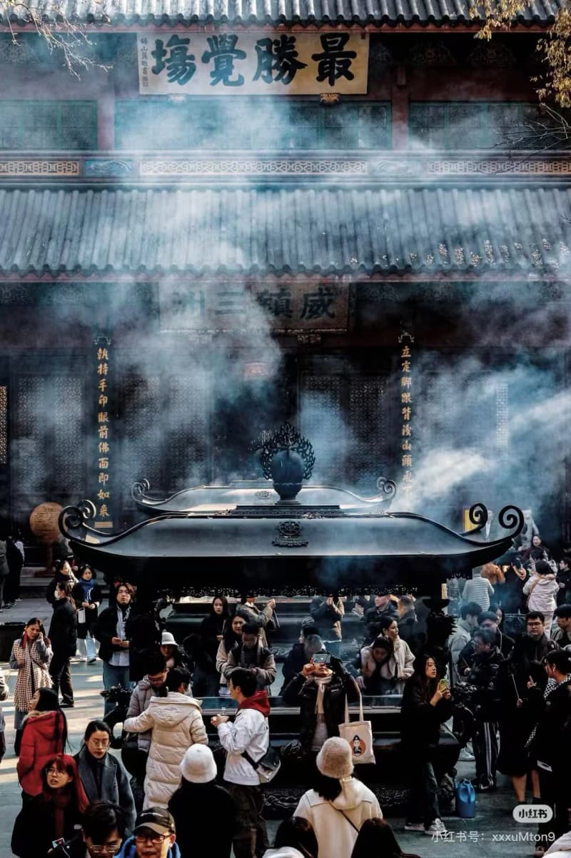 How to Plan a Visit to Lingyin Temple & Feilaifeng?
