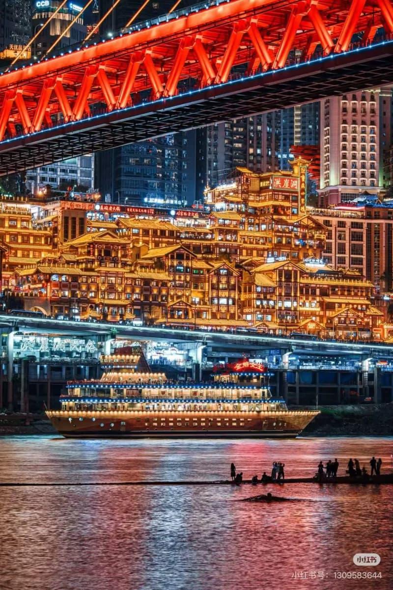 Where Are the Best Spots for the Chongqing Night View?