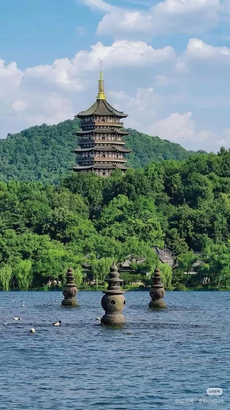 Why is Hangzhou Called Paradise on Earth?